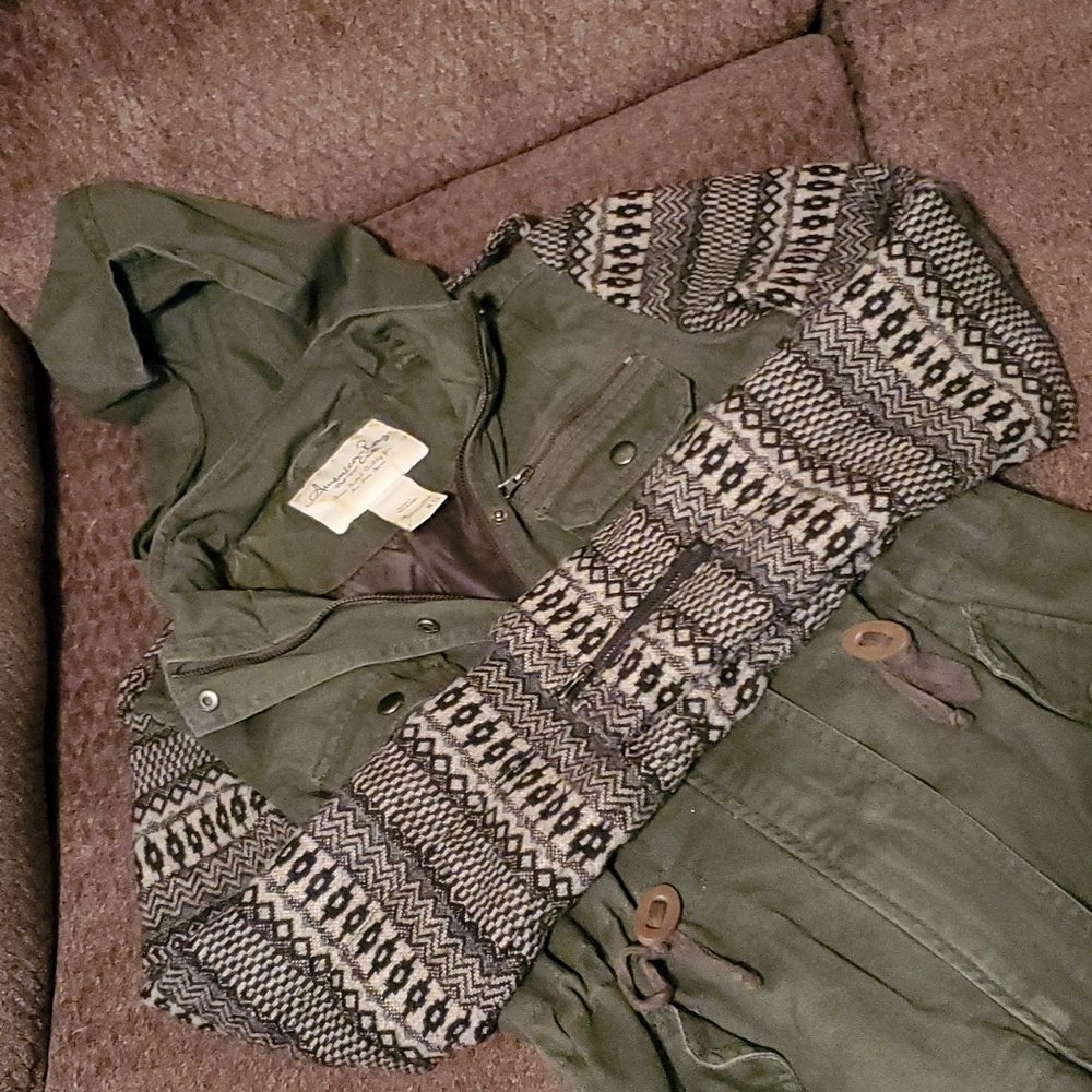 Light jacket With Hood